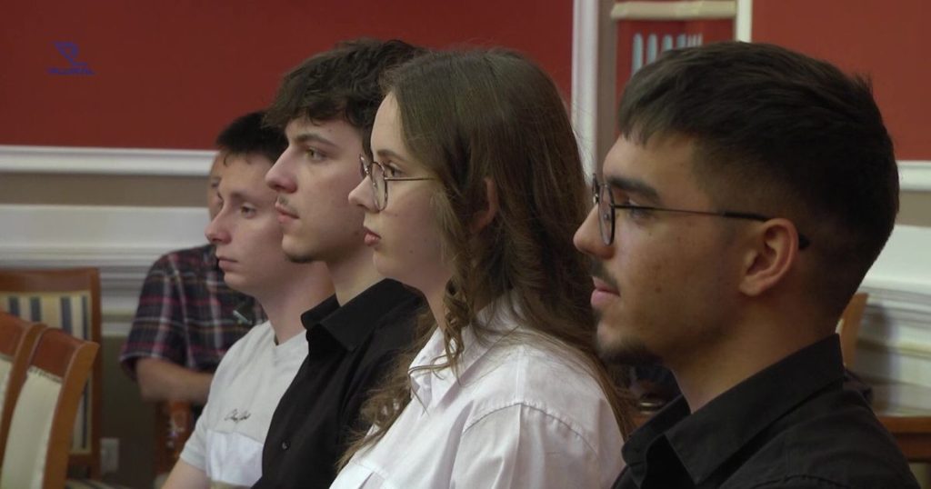 Poruke učenika generacije brčanskih srednjih škola za 2025. učenik generacije