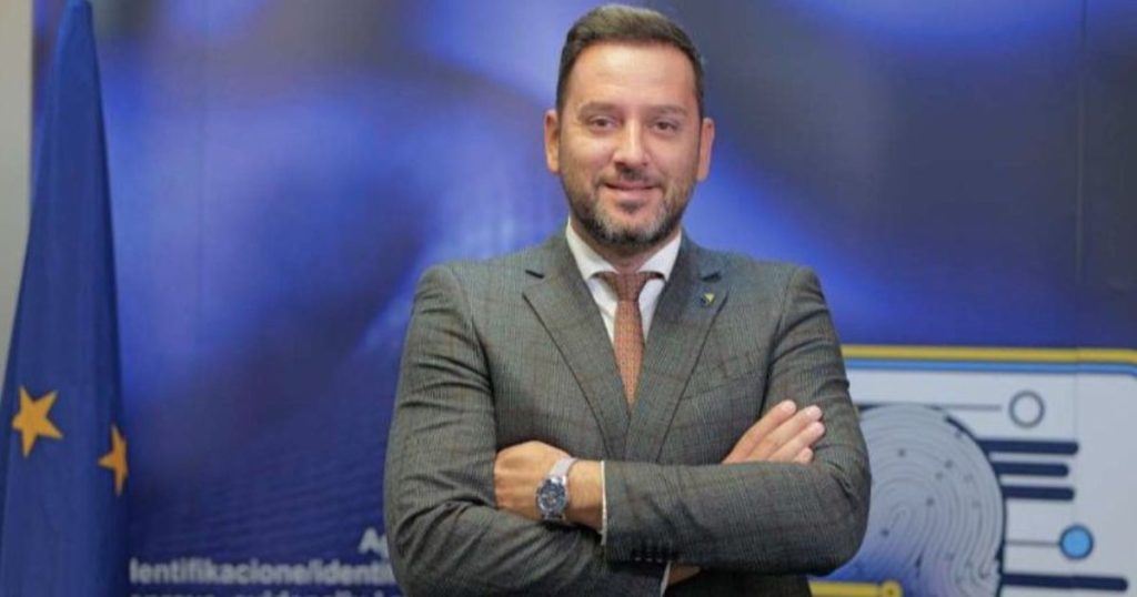 Sjaj u Washingtonu, amaterizam na terenu: Opasne iluzije o sigurnosti lokalnih RA centara sigurnost almir badnjević iddeea
